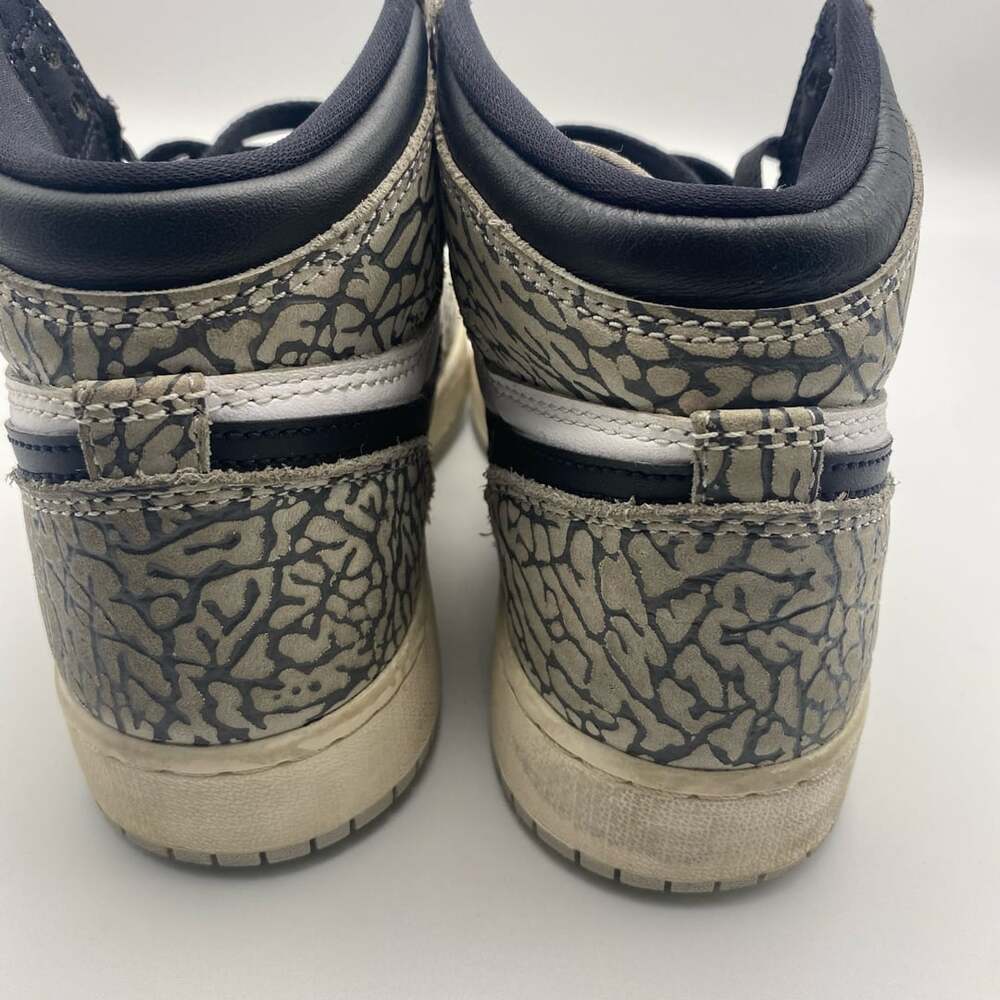 Nike - Picture 3 of 8